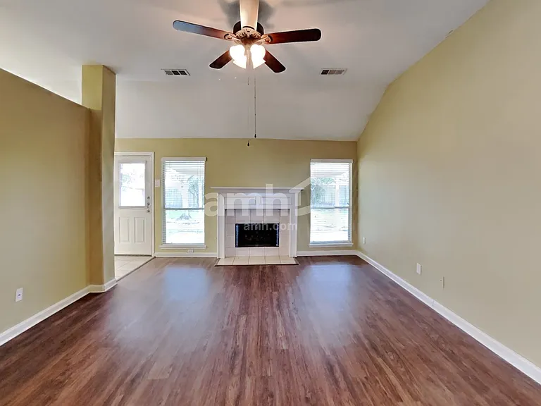 1827 Pinewood Court Dr — Photo 6