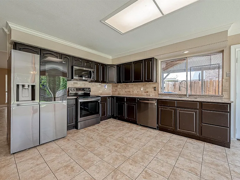 5023 Whispering Falls Dr — Photo 15