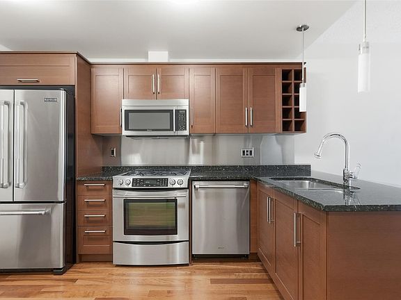 3rd image of 737 Humboldt St #N1003