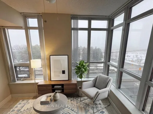 100 Scottfield Dr #615, Toronto, ON M1S 5W5