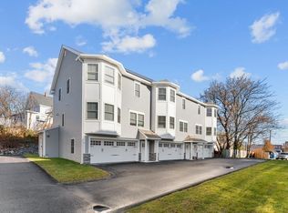 50 Desmoines Rd #G3, Quincy, MA 02169