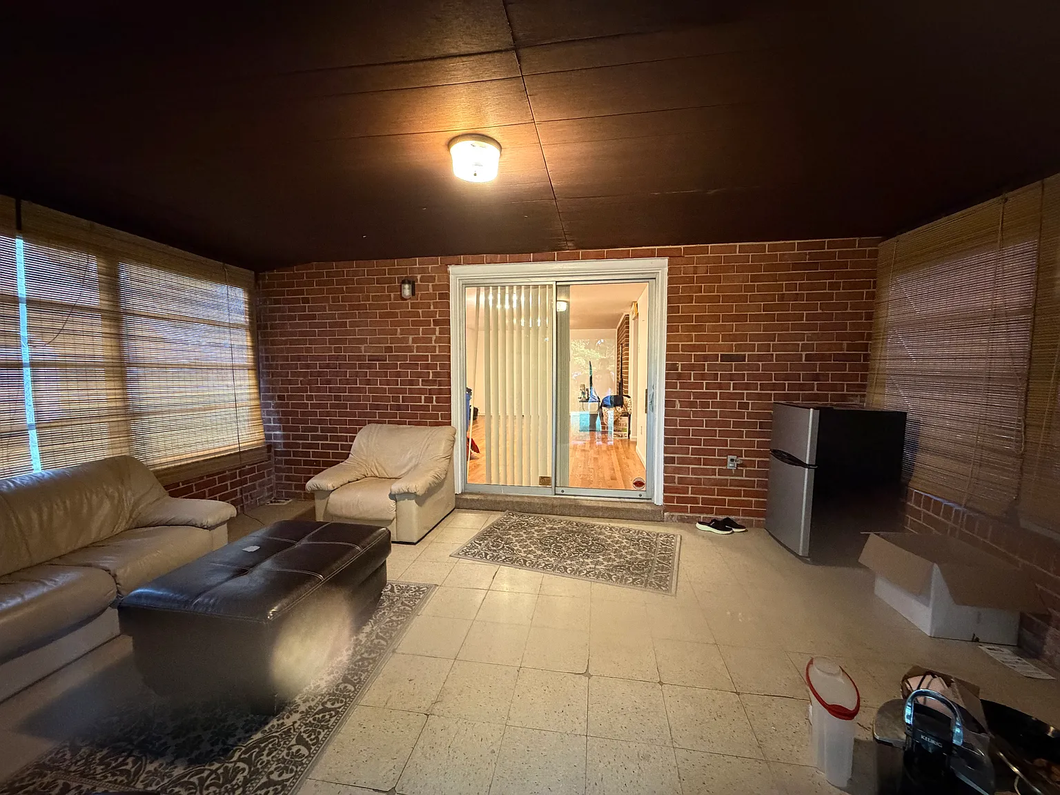 2 bed, 1.5 bath, 1250 sqft, $1,600 — Photo 4