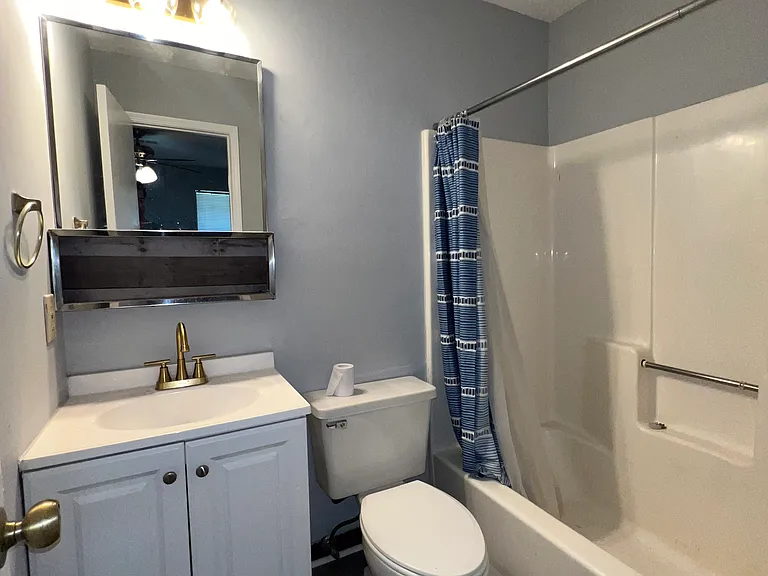6410 Holcomb Way #6412 — Photo 8