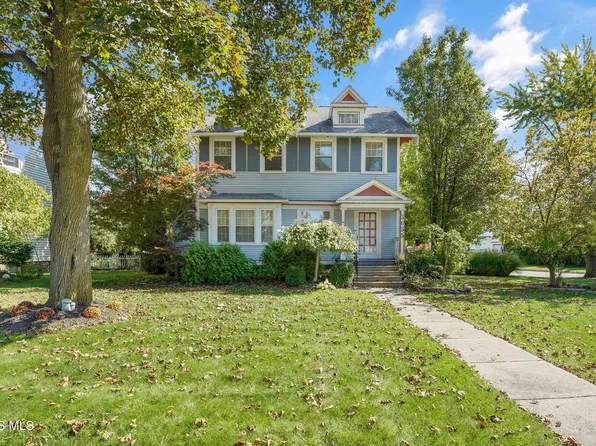 3655 Mapleway Dr, Toledo, OH 43614