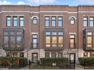1709 W Surf St, Chicago, IL 60657
