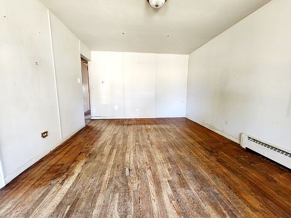 4th image of 14729 Hoyne Ave