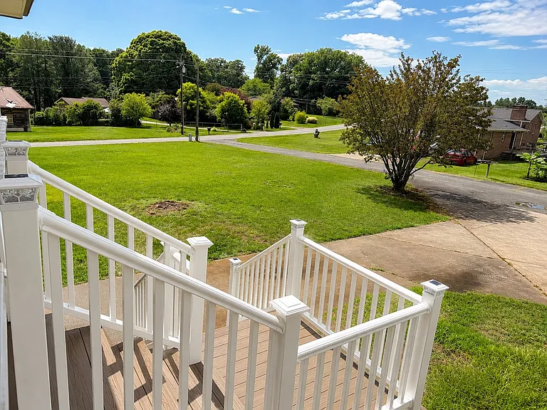 2986 Green Pasture Ln — Photo 21