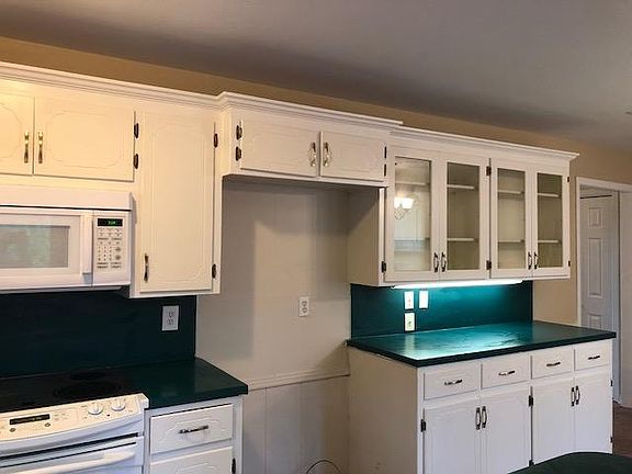 2nd image of 4016 Sierra Forest Dr