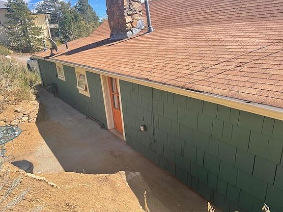 5th image of 235 Casey St