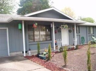 4810 Barger Dr, Eugene, OR 97402