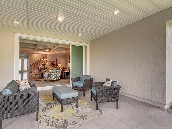4th image of 2442 CANEY OAKS Drive N