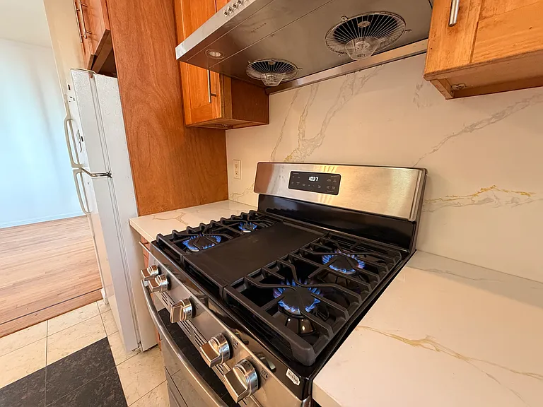 1008 Huron Ave #1008 — Photo 22