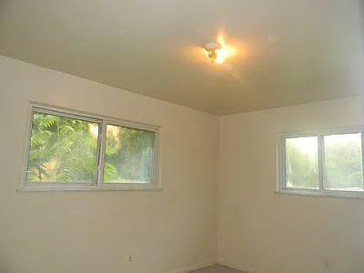 271 Bloomfield Blvd — Photo 4