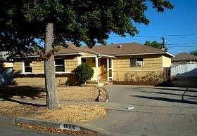 2nd image of 13600 Sunburst St