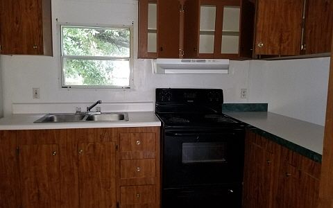 3rd image of 1637 177th Ln