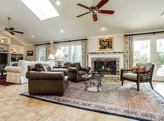 5th image of 6306 Mimosa Ln