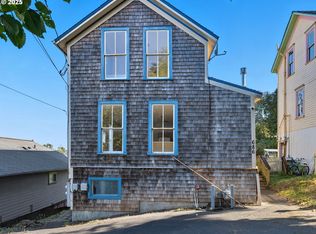 686 29th St, Astoria, OR