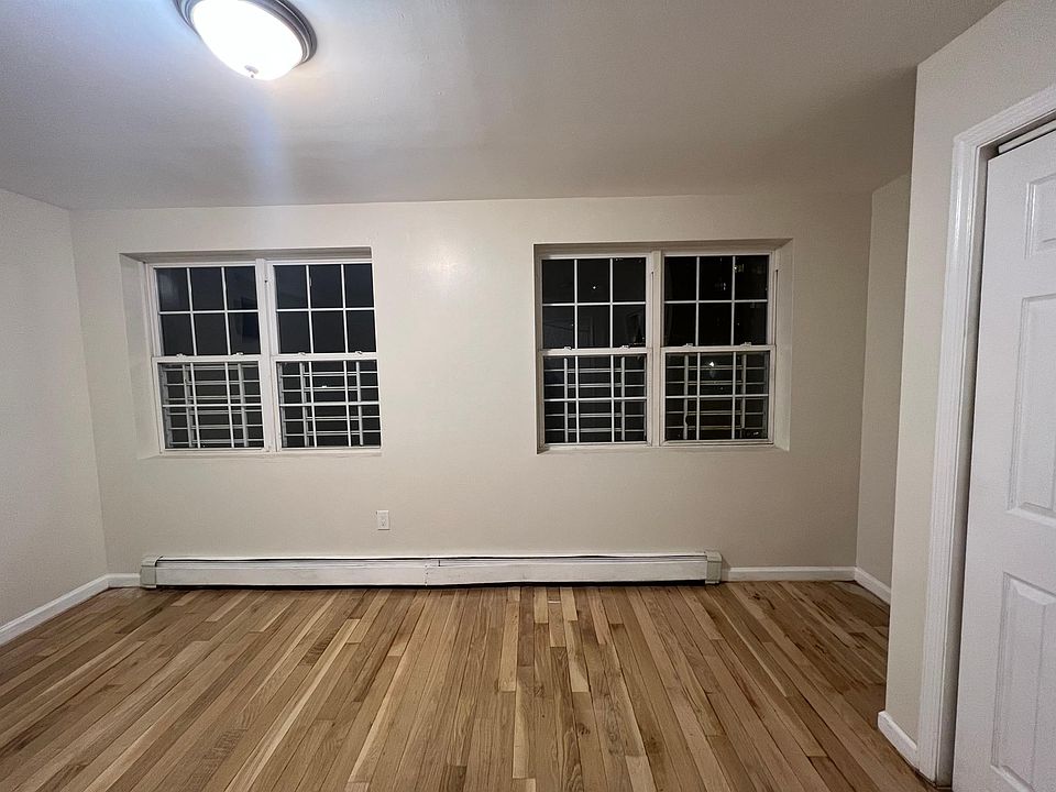 Bedroom #1