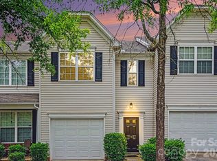 7763 Abigail Glen Dr, Charlotte, NC 28212