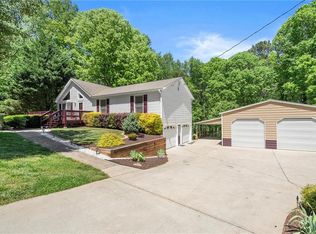 225 Pine Trl, Canton, GA 30115