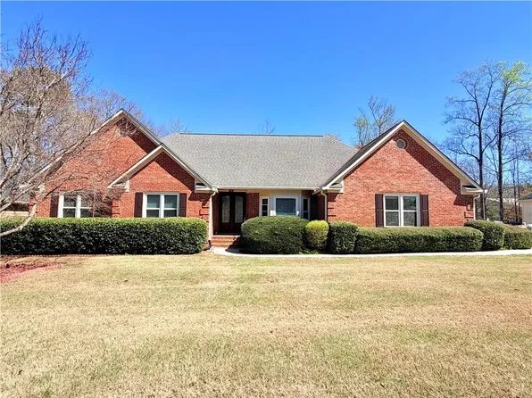 1975 Wynfield Point Dr, Buford, GA 30519