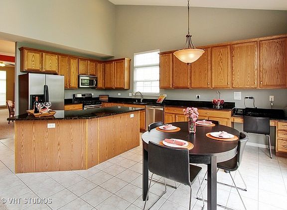 5th image of 37121 N Twin Oaks Dr