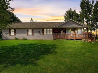 N6125 Square Rd, Horicon, WI 53032