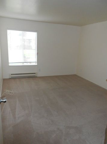 1st image of 1720 Halford Ave APT 240