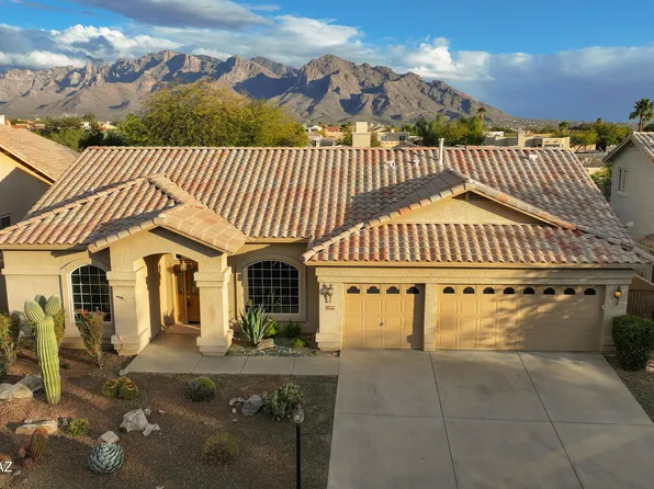 1899 W Muirhead Loop, Oro Valley, AZ 85737