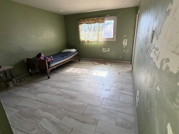 2408 Skylark Dr, Arlington, TX 76010