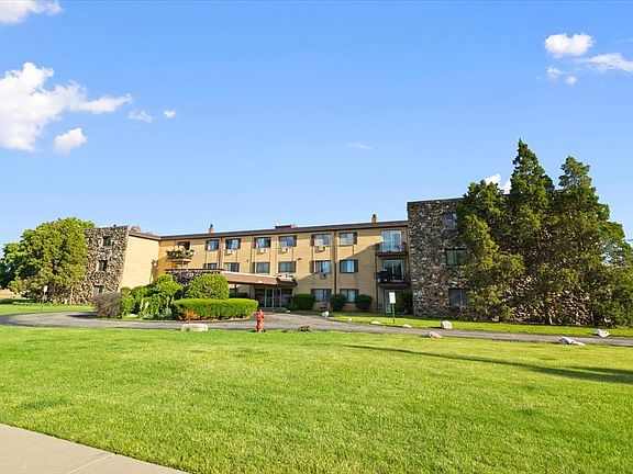 2nd image of 725 W Dempster St APT 310