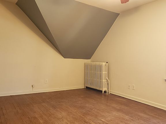 5th image of 111 E Gilman St #2