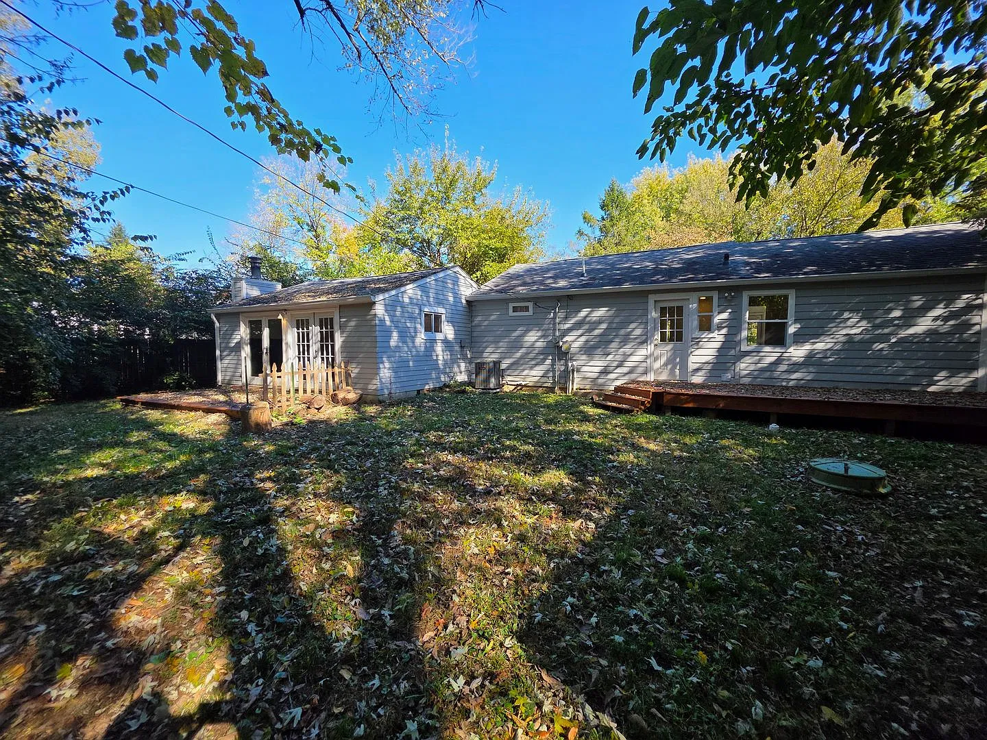 5108 Sunny Meade Ln - $2,350.00/mo. — Photo 2