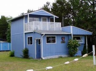 1348 Oceano Dr, Grayland, WA 98547