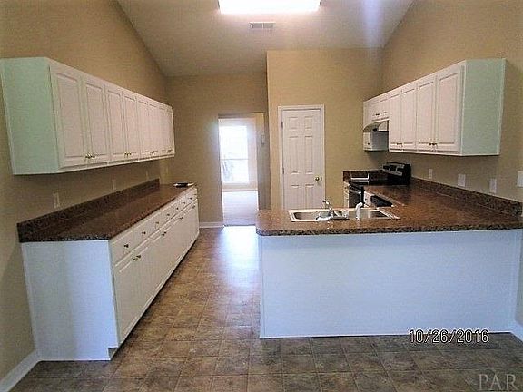 2nd image of 1851 Silas Cir