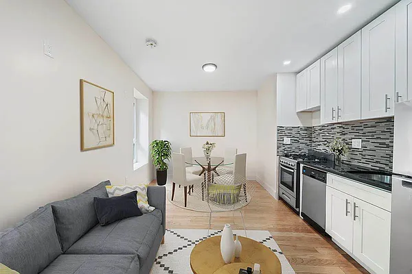 Rented by Vector New York, LLC | media 12