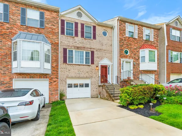 12406 Old Colony Dr, Upper Marlboro, MD 20772