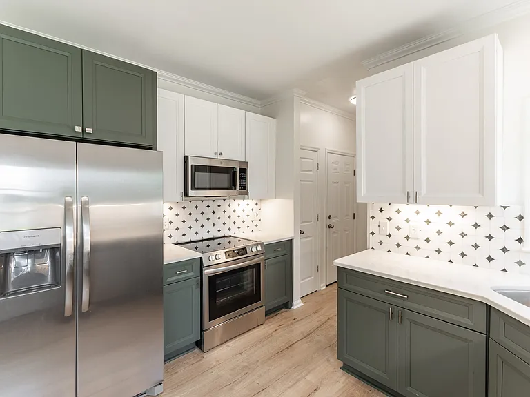 122 Sleepy Hollow Ct — Photo 9