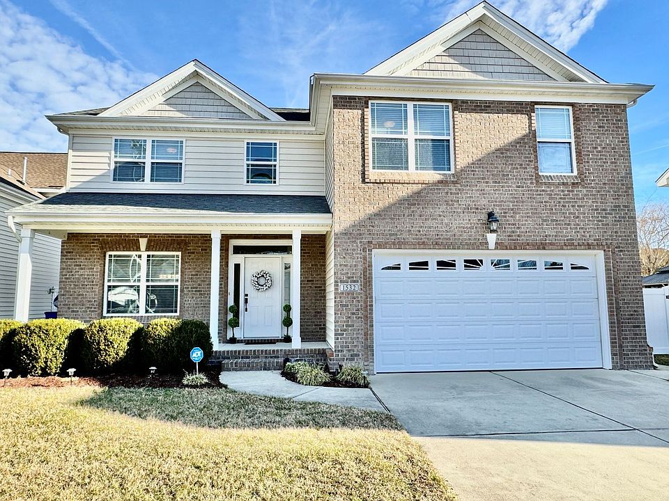 1st image of 1532 Drumheller Dr