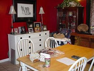 5th image of 129 Tomlinson Dr