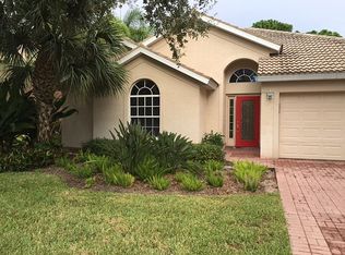 6781 Southern Oak Ct, Naples, FL 34109