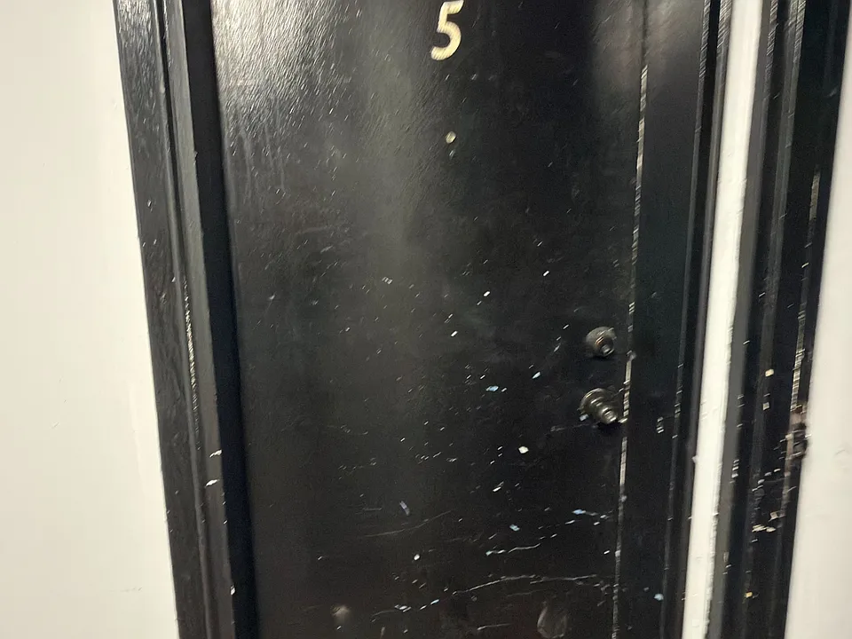 92 Wolfe St #5