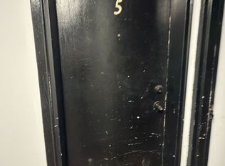 92 Wolfe St #5, Oshawa, ON L1H3T6