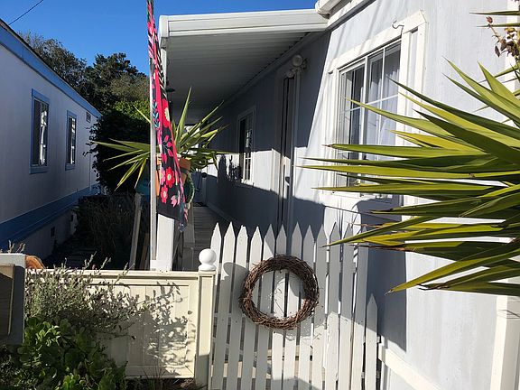 2nd image of 17900 Ocean Dr Space 10