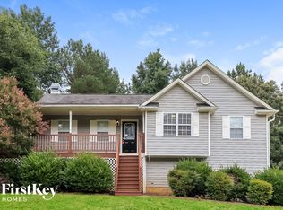 310 Fairview Dr, Dallas, GA 30157