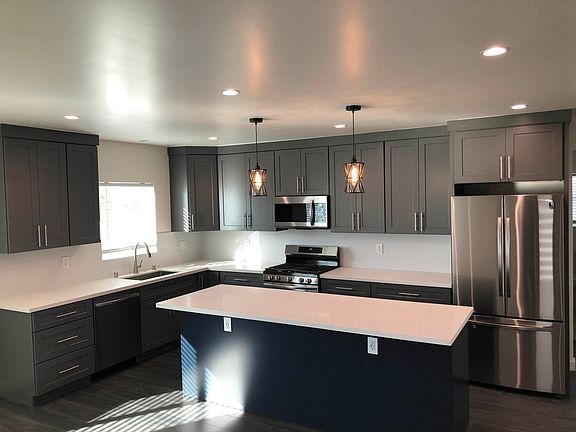 3rd image of 2451 N Orchard Dr