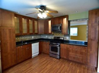 573 Lenape Ct, Suffern, NY 10901