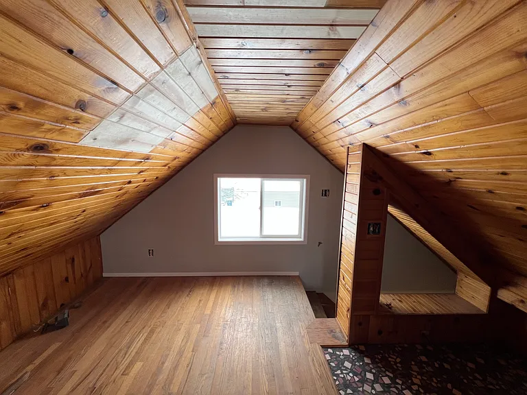 529 N Fair Oaks Ave — Photo 14