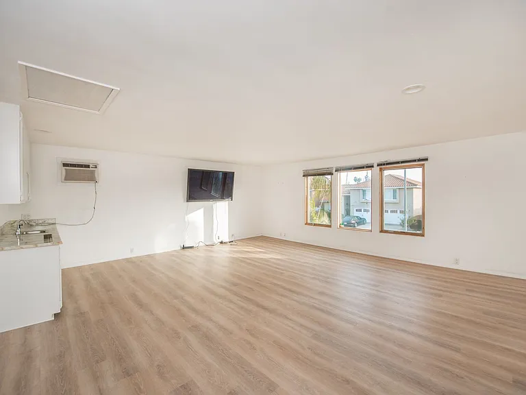 9941 Hot Springs Dr — Photo 42