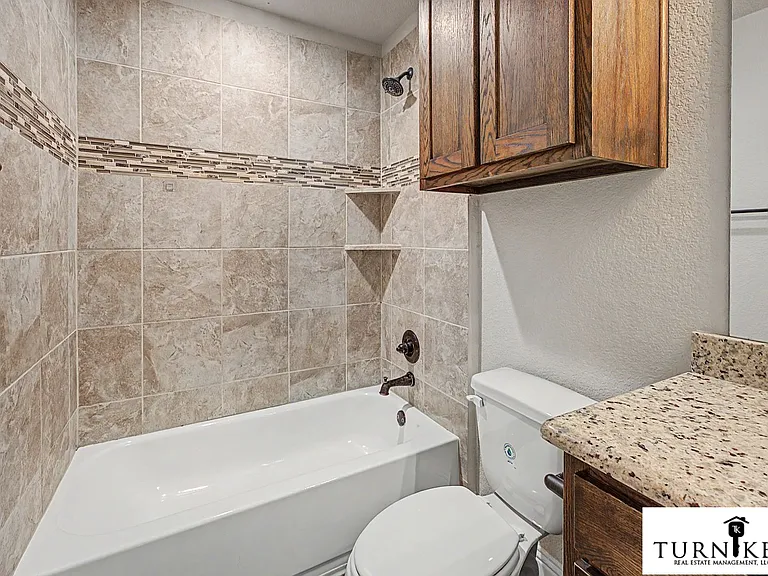 1324-1328 White Sand Dr — Photo 16